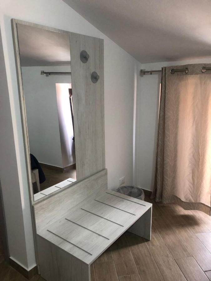 ペトラリーア・ソプラーナ La Casa Del Borgo Bed & Breakfast エクステリア 写真