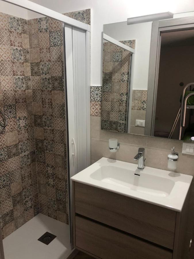 ペトラリーア・ソプラーナ La Casa Del Borgo Bed & Breakfast エクステリア 写真